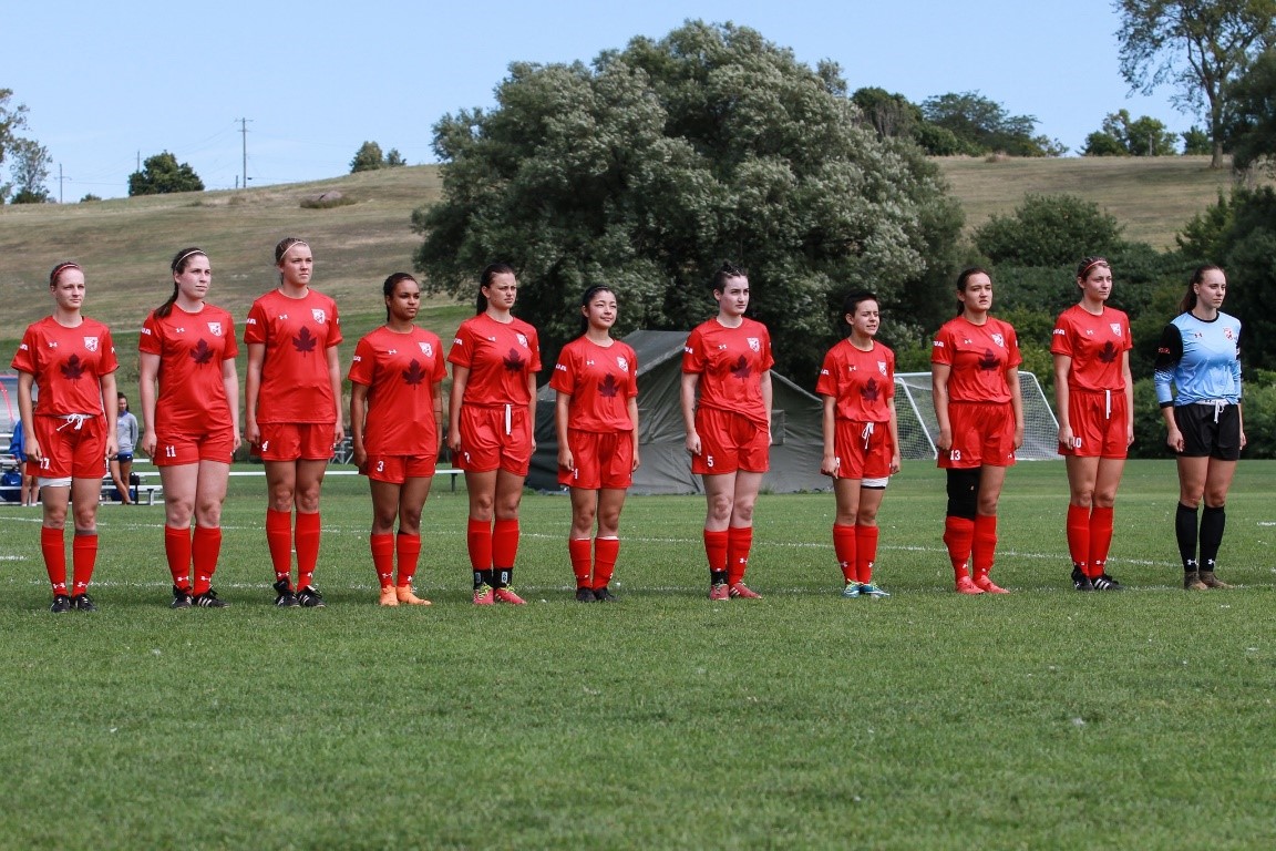 L'équipe féminine de soccer du CMR sensibilise la population à la santé mentale Image