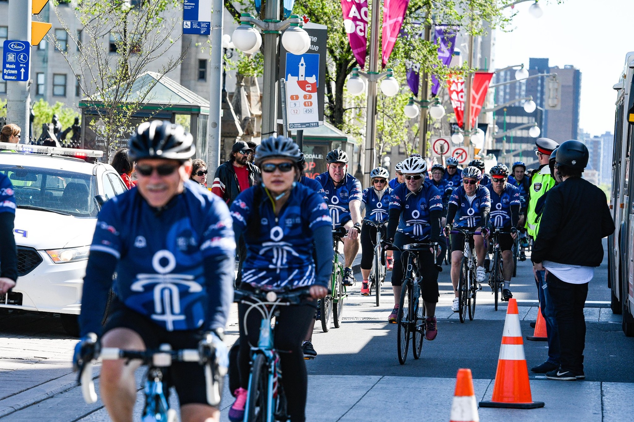 Défi-vélo de la Marine